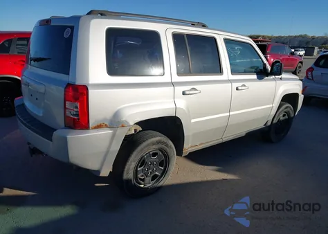 2010 Jeep Patriot Sport from USA, damaged, VIN 1J4NF2GB7AD672665
